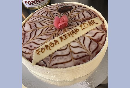 Tårta för Forsa Rehab 20 år.